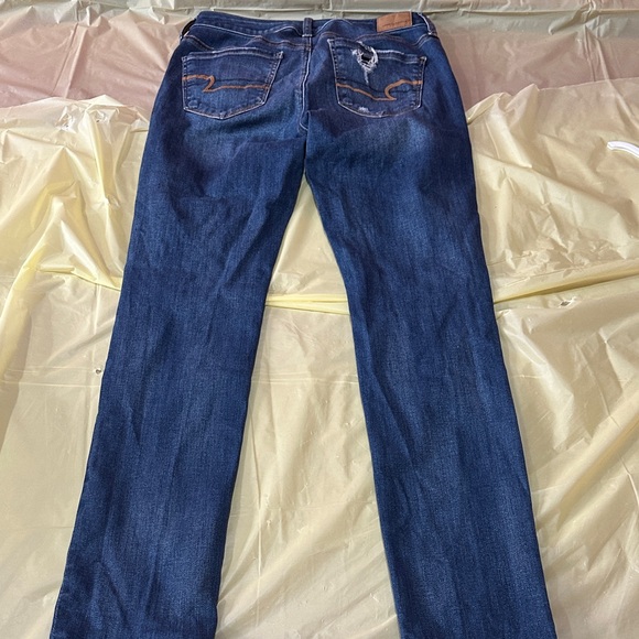 American Eagle Outfitters Women's Blue Distressed Jeans Size 4 - Picture 7 of 8